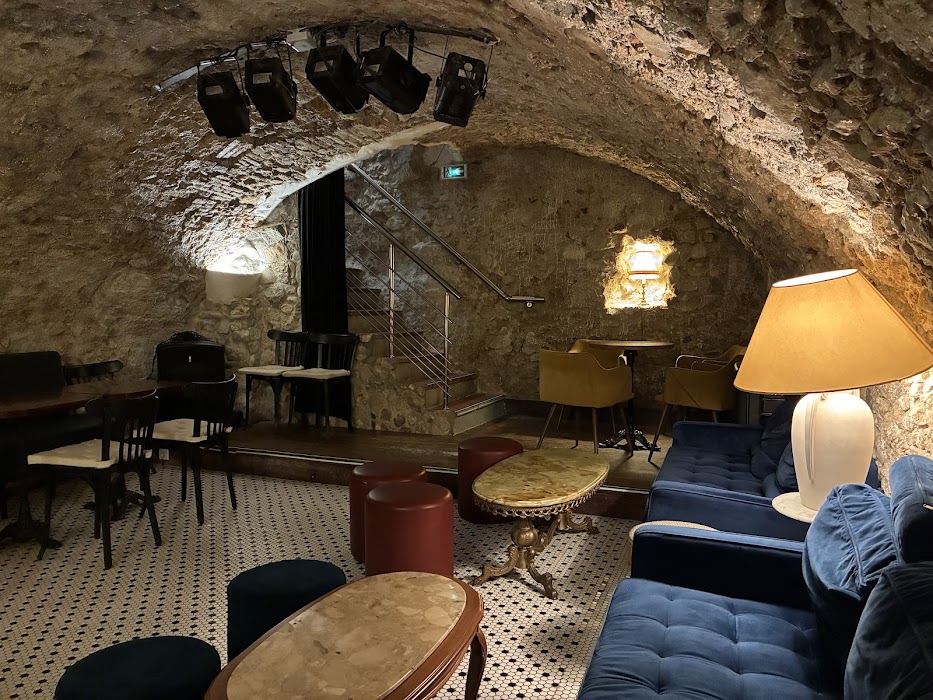 Les folies d'Edmonde - Bar à Cocktails küçük fotoğraf 4