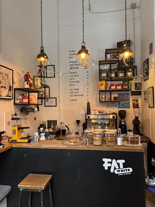 Fat White Coffee Bar küçük fotoğraf 2