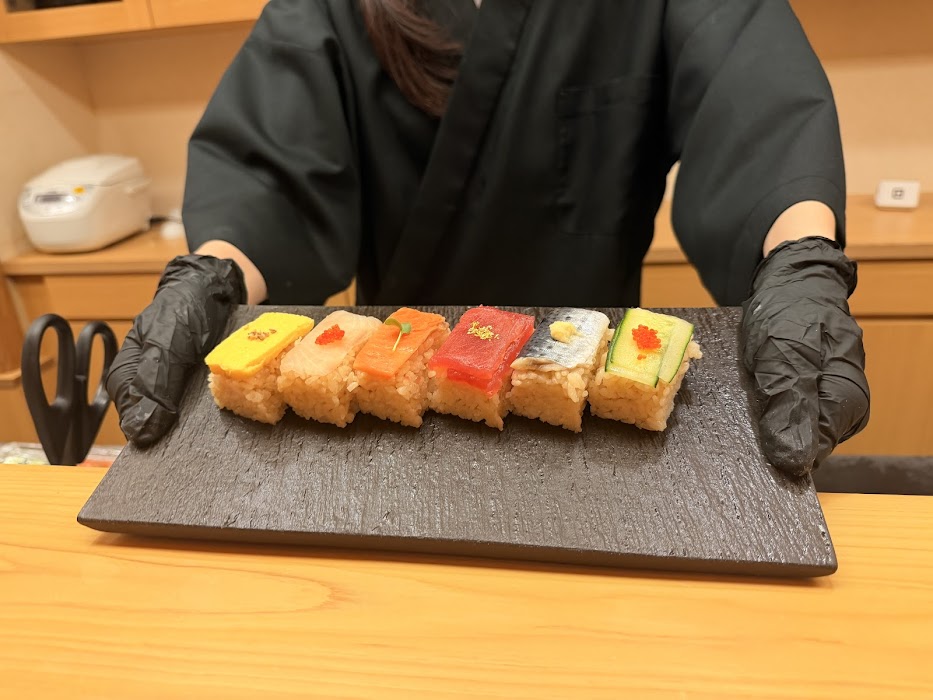 Kyoto Omakase Sushi & Wagyu Halal Gion Restaurant 京都寿司和牛餐厅 küçük fotoğraf 4