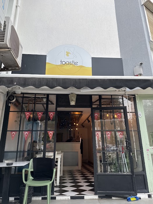 TOASTIE küçük fotoğraf 2