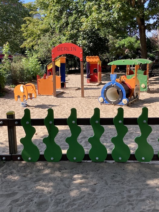 Märchenspielplatz küçük fotoğraf 4