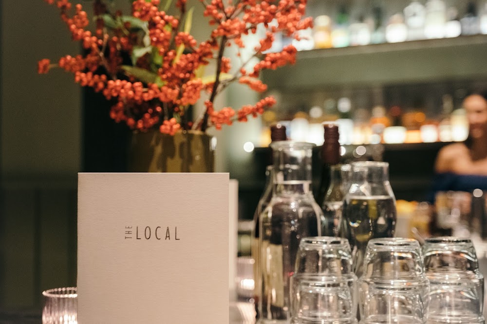 THE LOCAL | BAR küçük fotoğraf 3
