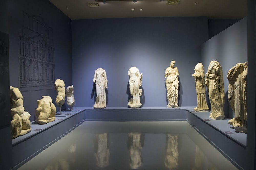 Efes Arkeoloji Müzesi küçük fotoğraf 3