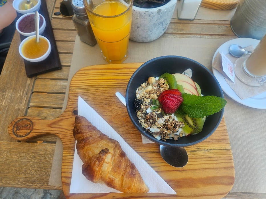 Earth Shop & Café küçük fotoğraf 4