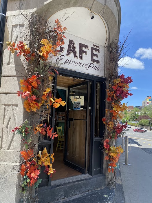 Chez Mère-Grand Café et Épicerie küçük fotoğraf 3