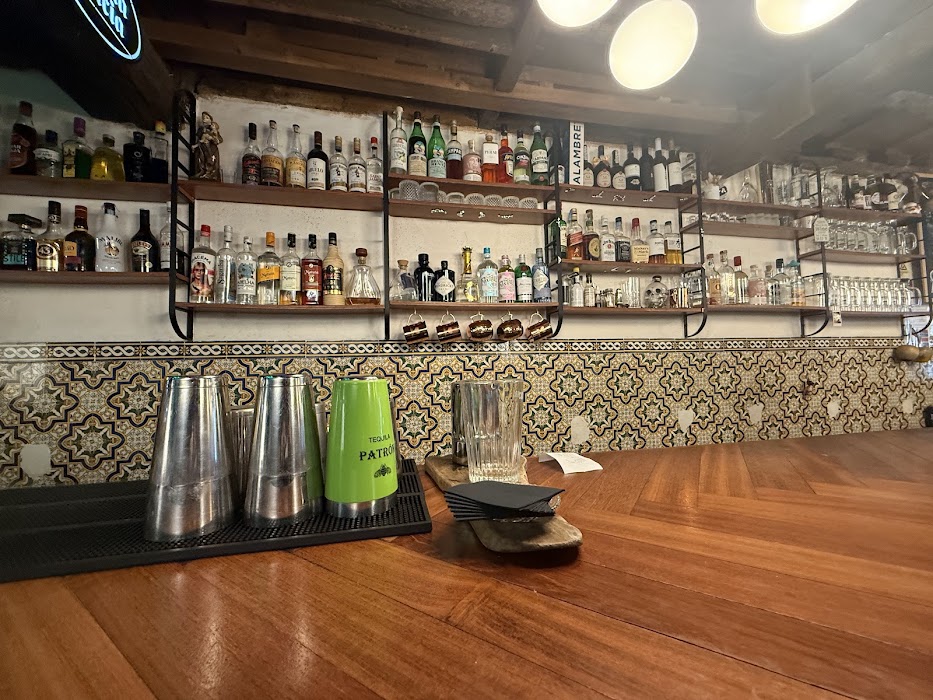 43SaoMarcoStreet Coffee • Tapas • Bar küçük fotoğraf 3