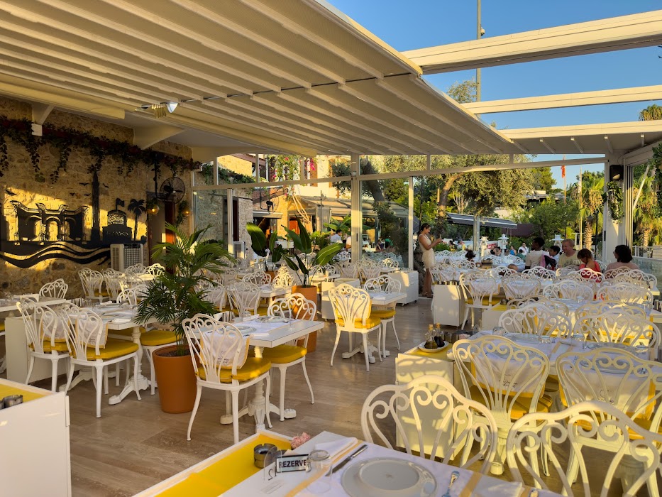 Sauvignon Restaurant küçük fotoğraf 2