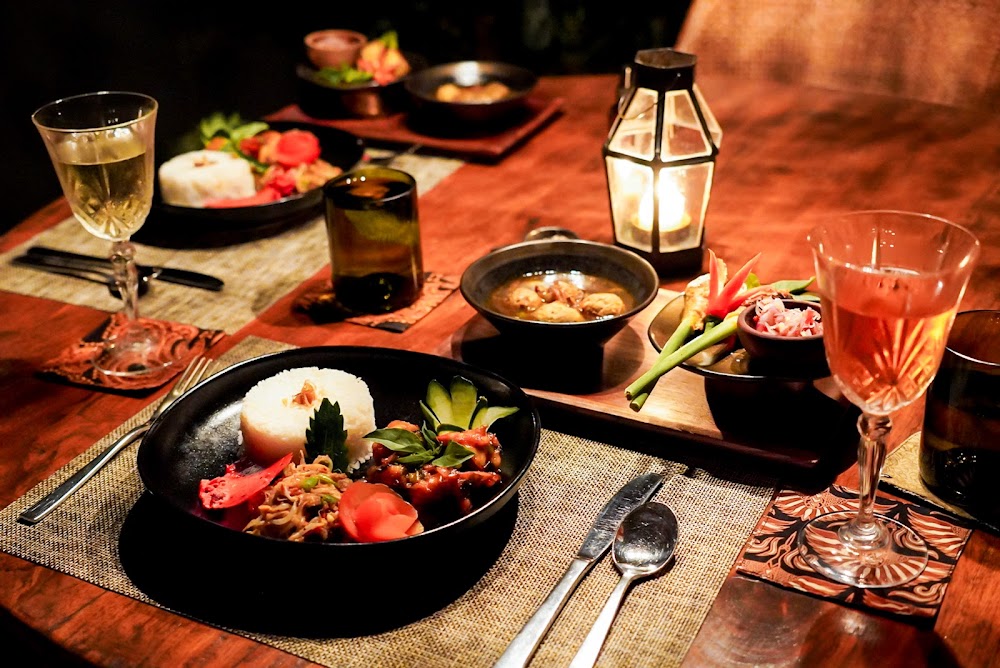 Asri Dining by Samanvaya küçük fotoğraf 4