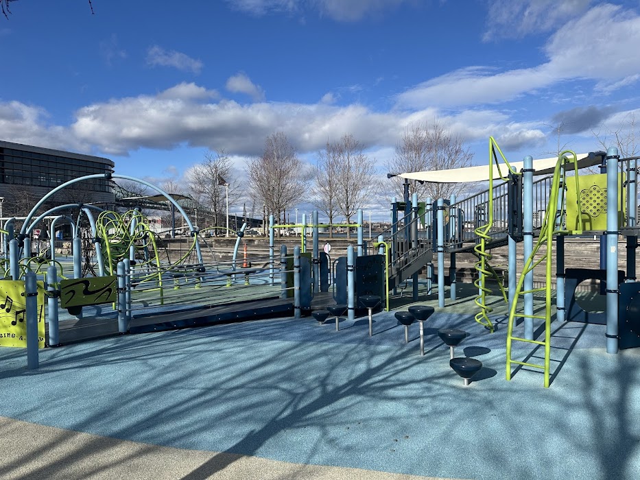 Menino Park küçük fotoğraf 2