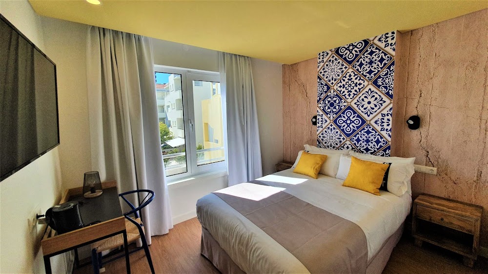 Casual Raizes Porto küçük fotoğraf 3