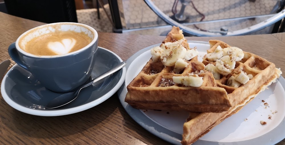 Le Peloton Café küçük fotoğraf 3