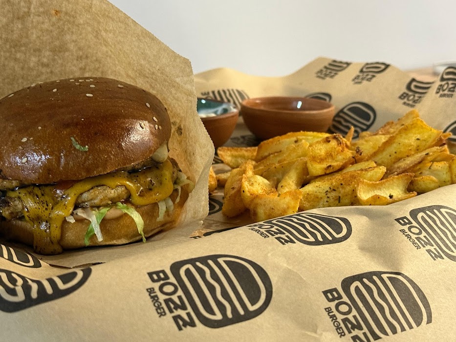 Bozz Burger küçük fotoğraf 2
