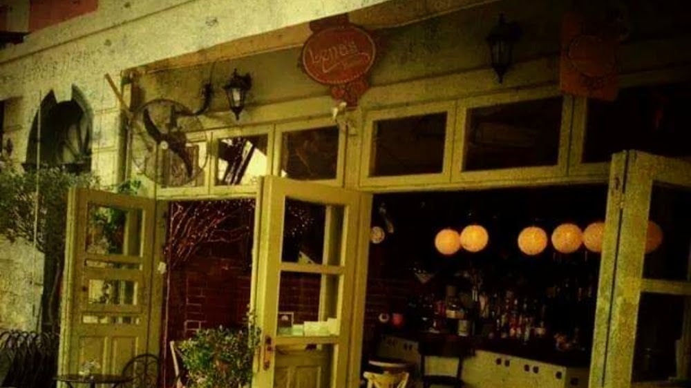 Lena's Bistro küçük fotoğraf 4