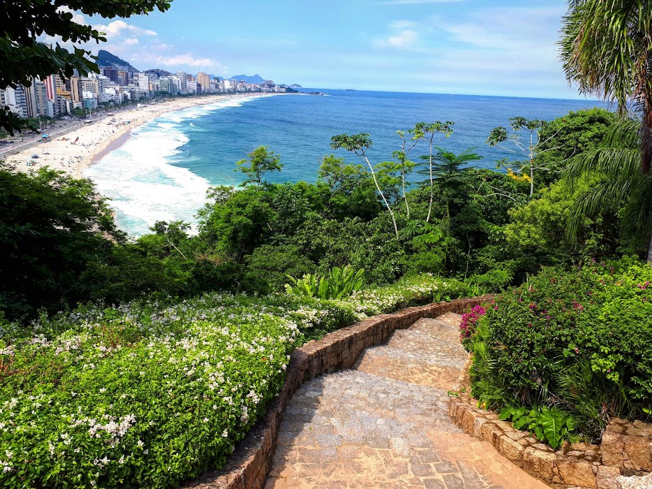 Parque Natural Municipal Dois Irmãos - Dois Cariocas - Sérgio Bernardes e Alfredo Sirkis küçük fotoğraf 3