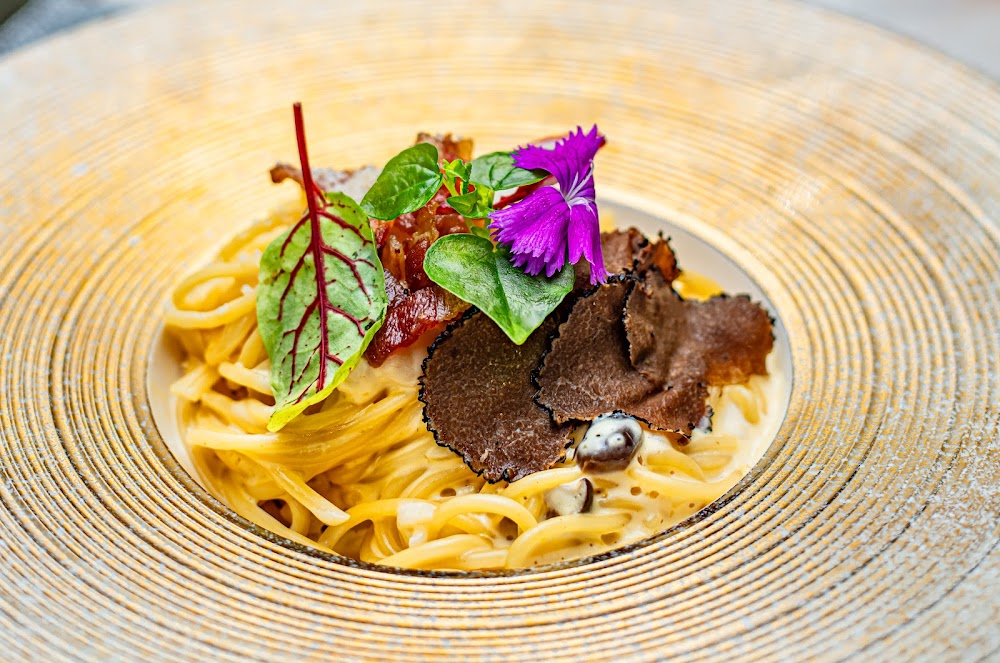 Cloud Nine Restaurant Sai Gon küçük fotoğraf 3