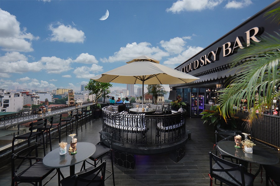 Cloud Sky Bar Hanoi fotoğraf 1