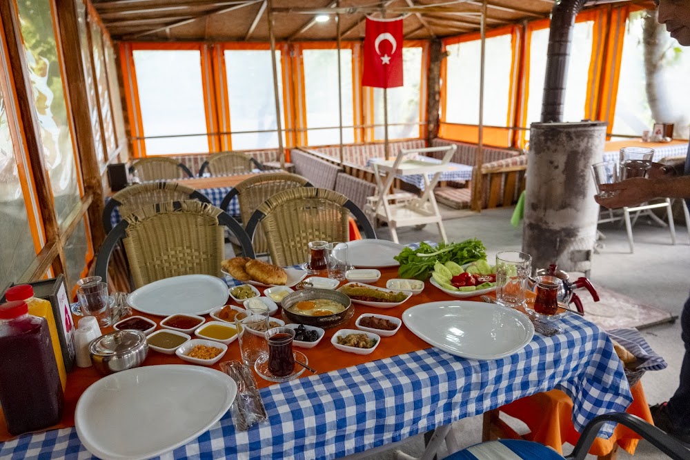 Begonvil Plus Gözleme & Van Kahvaltısı | Çakırlar Kahvaltı