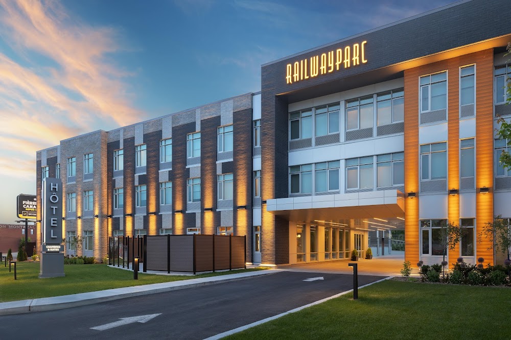 Hotel Railwayparc Montreal, Tapestry Collection by Hilton fotoğraf 1