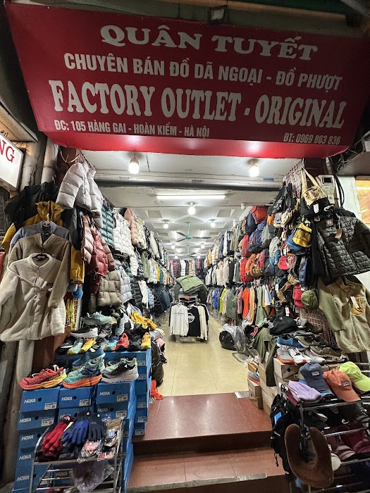 The North Face Factory Outlet Original 105 Hang Gai Street Hoan Kiem HN fotoğraf 1