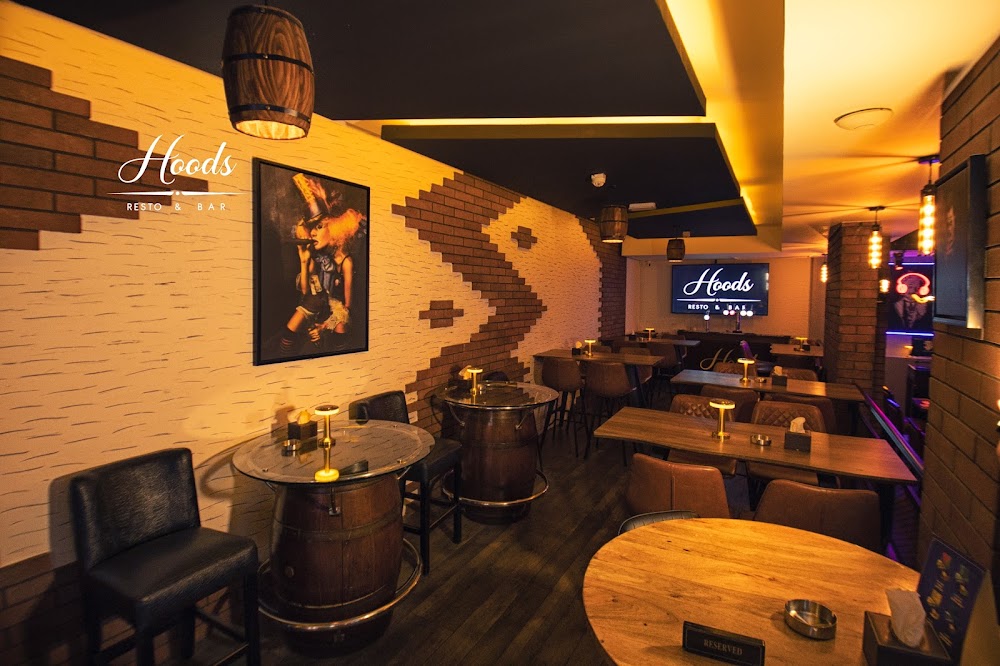 Hoods Resto & Bar fotoğraf 1