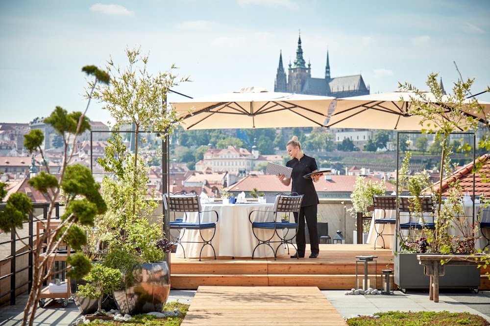 Four Seasons Hotel Prague fotoğraf 1