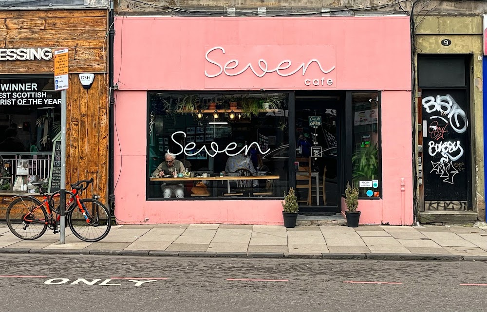 SEVEN neighbourhood cafe fotoğraf 1