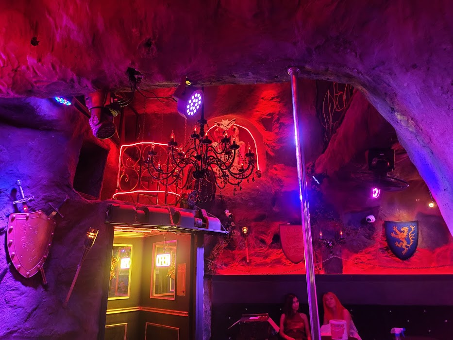 Suzy Wong's 2 - Devil's Playground fotoğraf 1