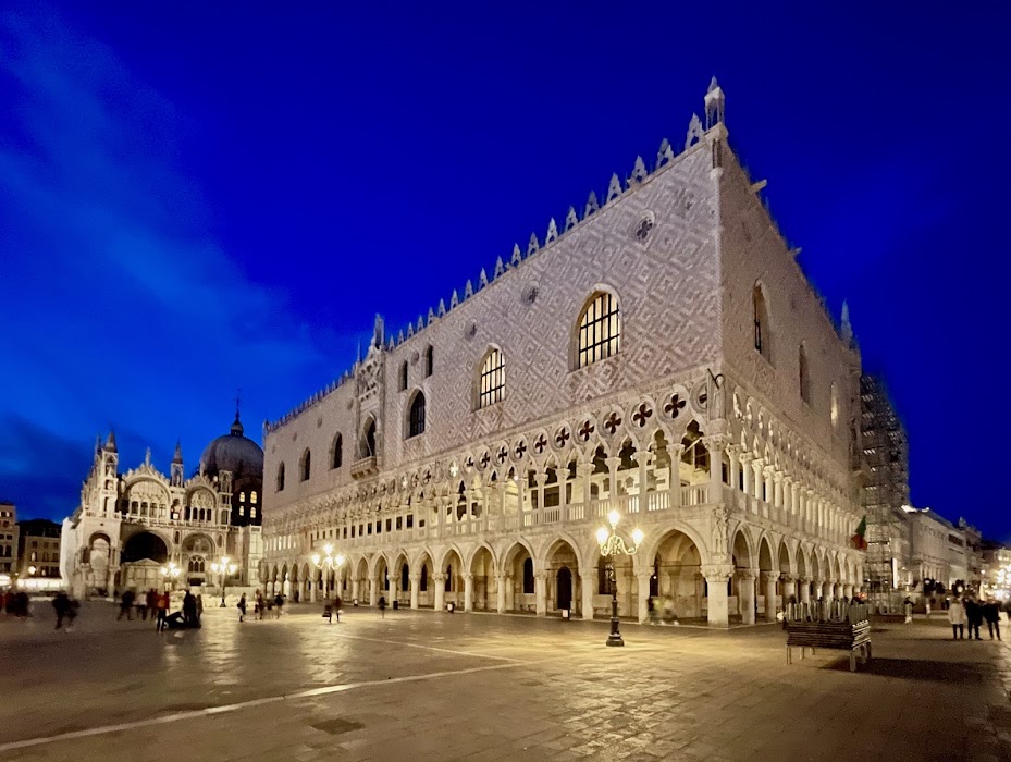 Palazzo Ducale fotoğraf 1