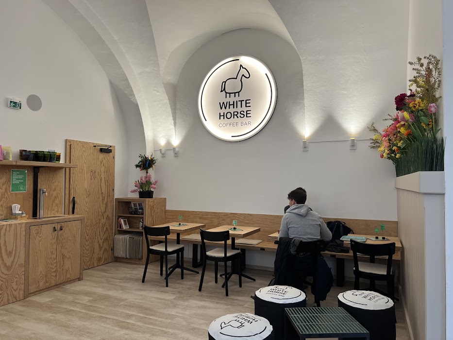 WHITE HORSE COFFEE BAR fotoğraf 1