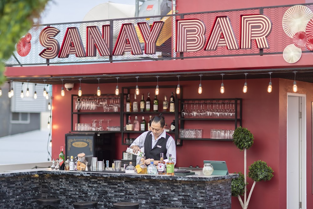 Sanay Rooftop Bar Khaosan - เสน่ห์ รูฟท็อป บาร์ ข้าวสาร fotoğraf 1