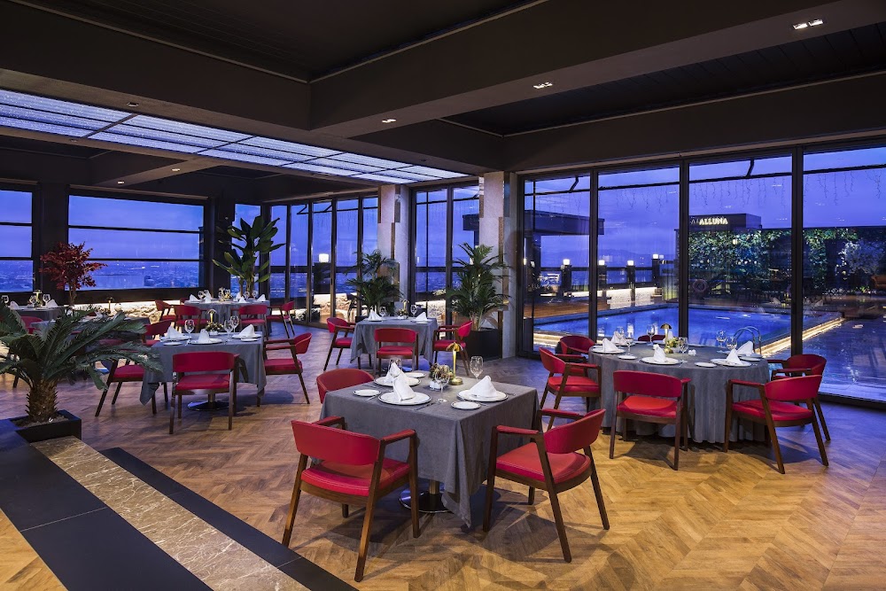 LUNA BAR RESTAURANT fotoğraf 1